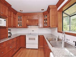 Photo 6: 1895 Barrett Dr in NORTH SAANICH: NS Dean Park House for sale (North Saanich)  : MLS®# 605942