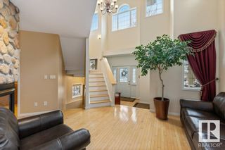 Photo 3: 9717 95 Street in Edmonton: Zone 18 House for sale : MLS®# E4334483