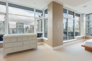 Photo 26: PH1901 480 ROBSON Street in Vancouver: Downtown VW Condo for sale in "R & R" (Vancouver West)  : MLS®# R2823408