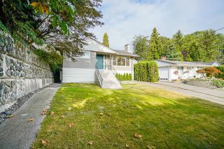 Photo 2: 639 E COLUMBIA Street in New Westminster: The Heights NW House for sale : MLS®# R2719355