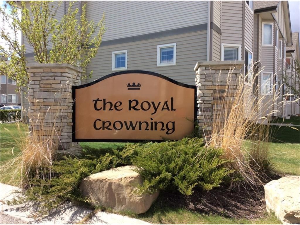 Main Photo: 48 Royal Birch Villas NW in Calgary: Royal Oak Row/Townhouse for sale : MLS®# A1241550