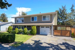Photo 2: 4524 46A Street in Delta: Ladner Elementary House for sale (Ladner)  : MLS®# R2693186