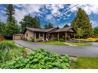 Photo 1: 24107 52A Avenue in Langley: Salmon River House for sale : MLS®# R2593609