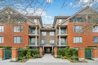 Photo 1: 303 929 W 16TH Avenue in Vancouver: Fairview VW Condo for sale in "OAKVIEW GARDENS" (Vancouver West)  : MLS®# R2754960