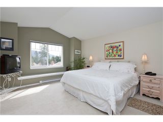 Photo 6: 6 3405 PLATEAU Boulevard in Coquitlam: Westwood Plateau Townhouse for sale in "PINNACLE RIDGE" : MLS®# V883094