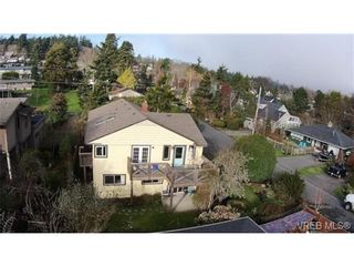Photo 4: 2627 Killarney Rd in VICTORIA: SE Cadboro Bay House for sale (Saanich East)  : MLS®# 689454