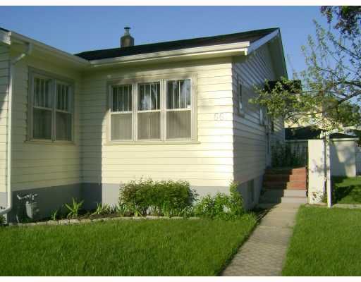 Main Photo: 661 INGERSOLL Street in WINNIPEG: West End / Wolseley Residential for sale (West Winnipeg)  : MLS®# 2809142