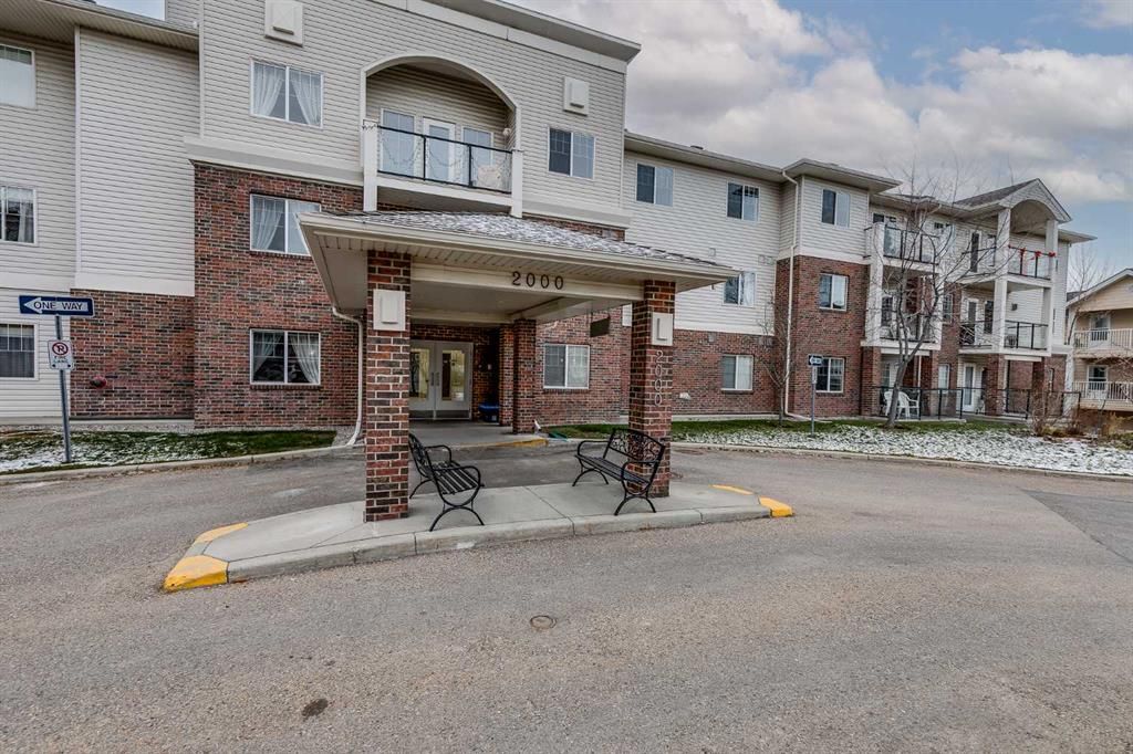 Main Photo: 2308 928 Arbour Lake Road NW in Calgary: Arbour Lake Apartment for sale : MLS®# A2095279