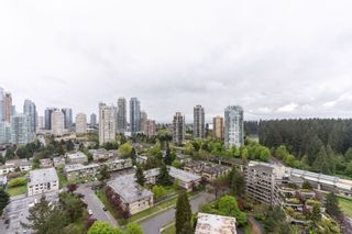 Photo 1: 2705 5883 BARKER Avenue in Burnaby: Metrotown Condo for sale in "ALDYNE ON THE PARK" (Burnaby South)  : MLS®# R2453440