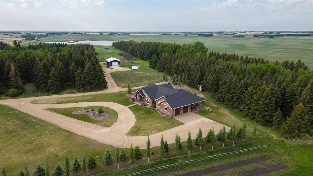 Main Photo: 46180 Range Road 191: Rural Camrose County Detached for sale : MLS®# A2131321
