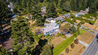 Photo 2: 7282 Veyaness Rd in Central Saanich: CS Saanichton House for sale : MLS®# 911854