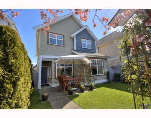 Main Photo: 6953 ROBSON Drive in Richmond: Terra Nova House for sale in "SWEETWATER" : MLS®# V764398