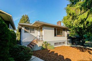 Photo 1: 4159 MCGILL Street in Burnaby: Vancouver Heights House for sale (Burnaby North)  : MLS®# R2302442