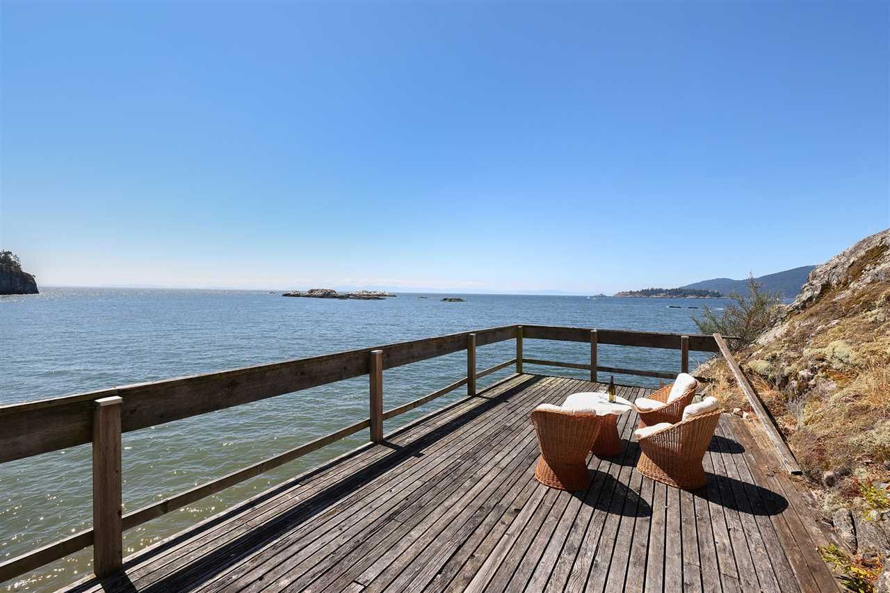 Photo 26: Photos: 5235 GULF Place in West Vancouver: Caulfeild House for sale : MLS®# R2498528