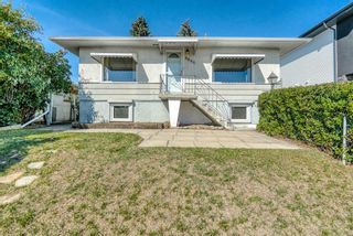 Photo 2: 2806 12 Avenue SE in Calgary: Albert Park/Radisson Heights Detached for sale : MLS®# A2081305