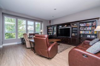 Photo 4: 74 19477 72A Avenue in Surrey: Clayton Townhouse for sale (Cloverdale)  : MLS®# R2199484