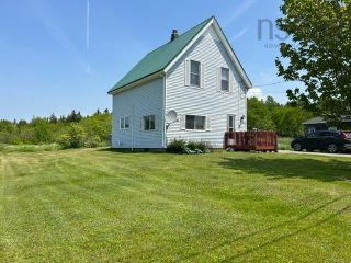 Photo 13: 127 242 Highway in Joggins: 102S-South of Hwy 104, Parrsboro Residential for sale (Northern Region)  : MLS®# 202311758