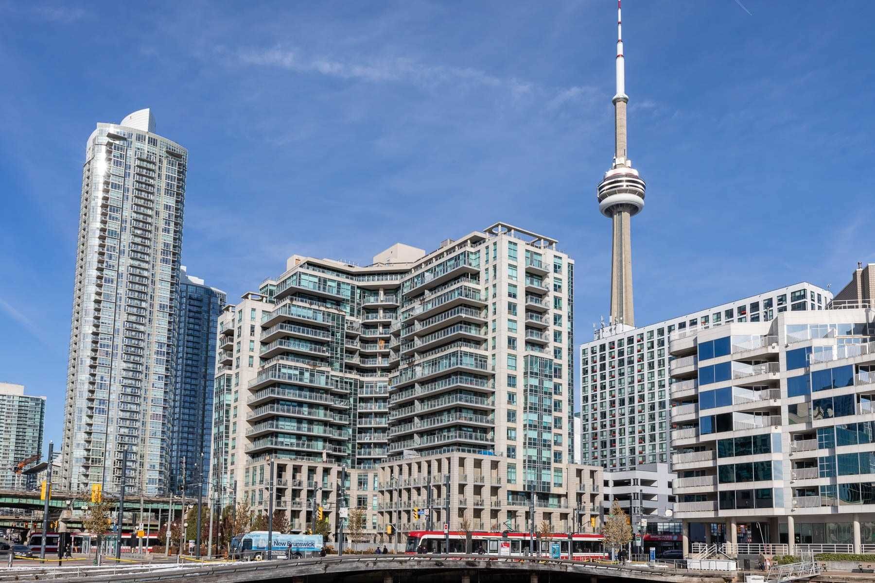 Main Photo: 1413 410 W Queens Quay in Toronto: Waterfront Communities C1 Condo for lease (Toronto C01)  : MLS®# C5448853