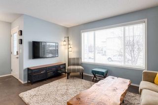 Photo 4: 108 Everridge Way SW in Calgary: Evergreen Detached for sale : MLS®# A2101879