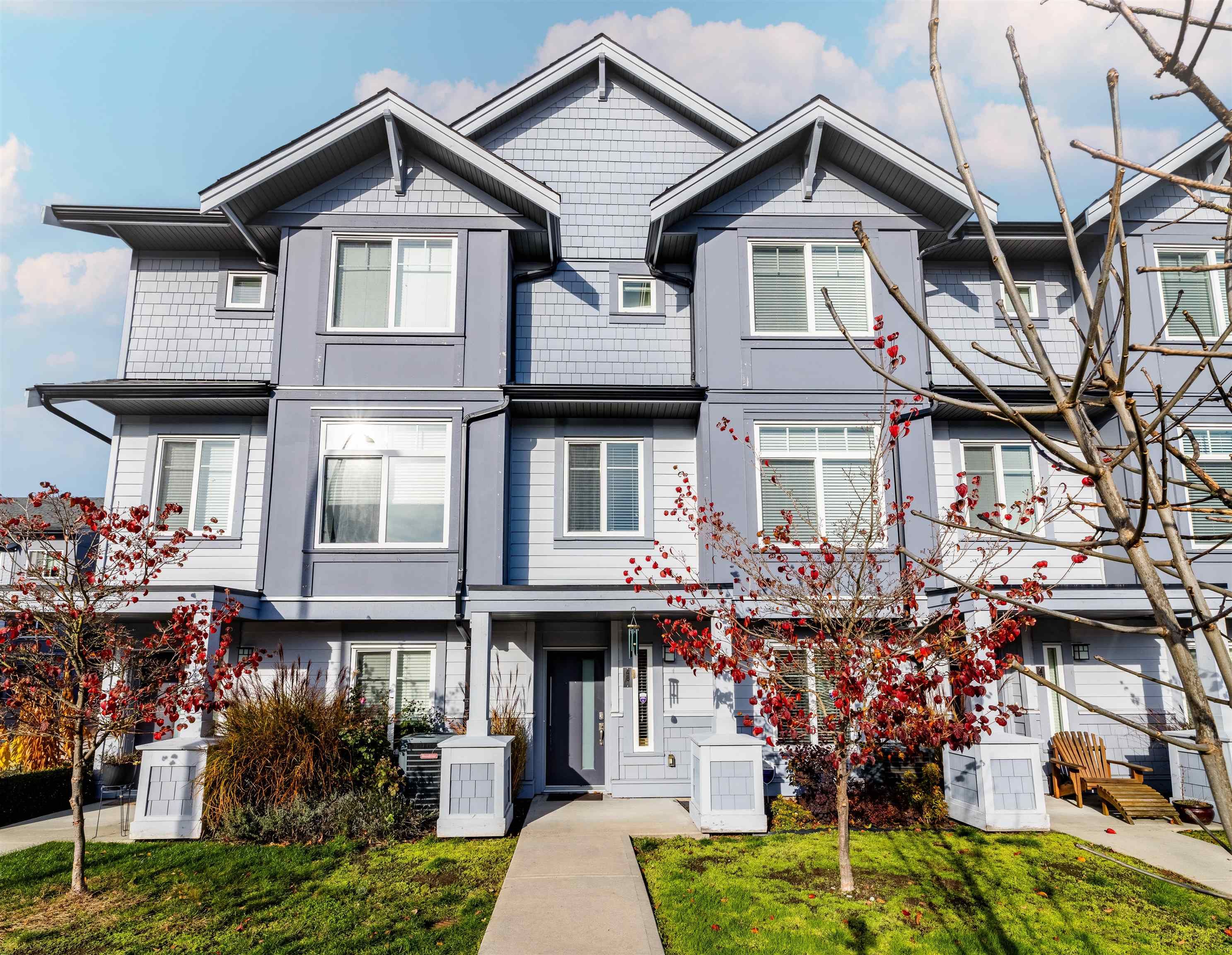 Main Photo: 48 19239 70 Avenue in Surrey: Clayton Townhouse for sale in "CLAYTON STATION" (Cloverdale)  : MLS®# R2831294