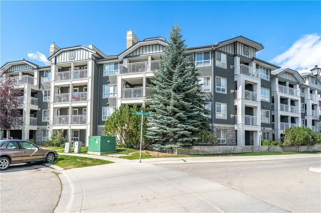 Main Photo: 446 35 RICHARD Court SW in Calgary: Lincoln Park Apartment for sale : MLS®# C4265134