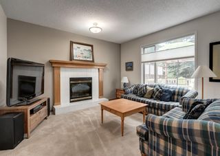 Photo 10: 15 Shannon Hill SW in Calgary: Shawnessy Detached for sale : MLS®# A1257045