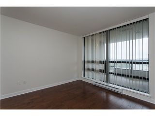 Photo 9: 2006 1 RENAISSANCE Square in New Westminster: Quay Condo for sale in "THE Q" : MLS®# V1043023