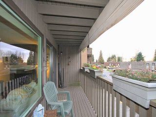 Photo 3: 1031 OLD LILLOOET RD in North Vancouver: Lynnmour Townhouse for sale : MLS®# V1105972