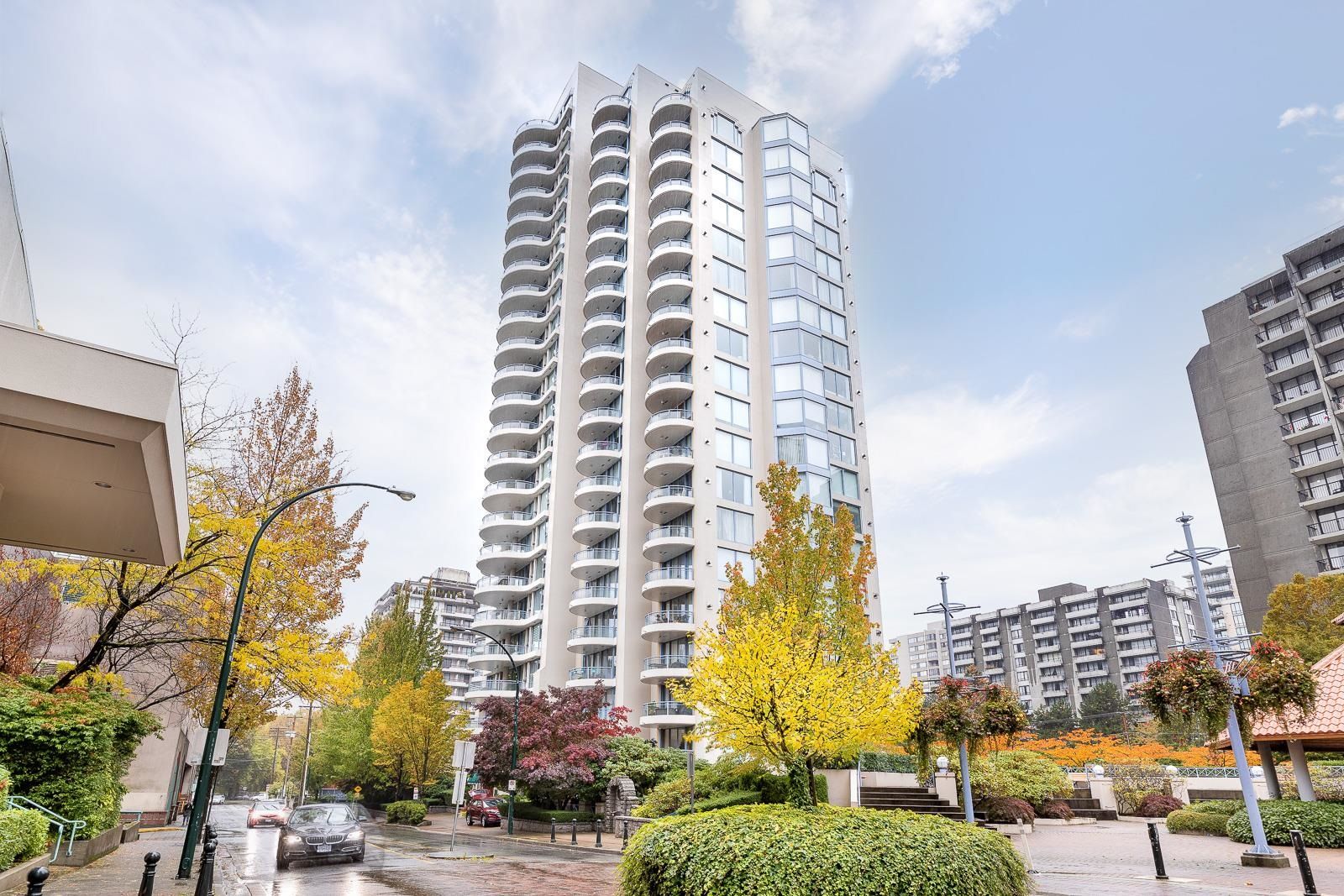 Main Photo: 1004 739 PRINCESS Street in New Westminster: Uptown NW Condo for sale in "BERKLEY PLACE" : MLS®# R2626457