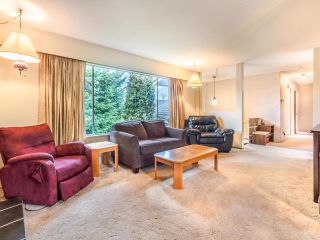 Photo 3: 12146 95A Avenue in Surrey: Queen Mary Park Surrey House for sale : MLS®# R2747887