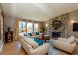 Photo 3: 3547 HORN Street in Abbotsford: Central Abbotsford House for sale : MLS®# R2317721