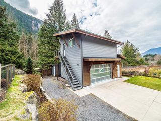 Photo 32: 38608 WESTWAY Avenue in Squamish: Valleycliffe House for sale in "Valleycliffe" : MLS®# R2766076