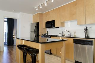 Photo 7: 1007 989 BEATTY Street in Vancouver: Yaletown Condo for sale in "NOVA" (Vancouver West)  : MLS®# V992056