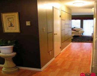 Photo 2: 102 15525 87A AV in Surrey: Fleetwood Tynehead Townhouse for sale in "Evergreen Estate"