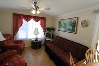 Photo 1: 19 3980 Squilax Anglemont Road in Scotch Creek: North Shuswap Manufactured Home for sale (Shuswap)  : MLS®# 10105308