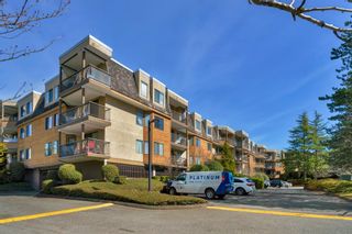 Photo 2: 303 1720 SOUTHMERE Crescent in Surrey: Sunnyside Park Surrey Condo for sale in "Capstan Way" (South Surrey White Rock)  : MLS®# R2763228