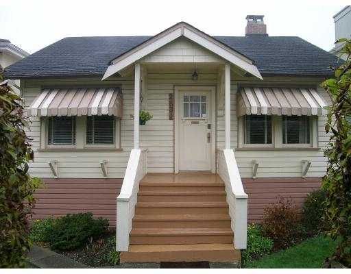 Main Photo: 2831 E 23RD AV in Vancouver: Renfrew Heights House for sale (Vancouver East)  : MLS®# V566348