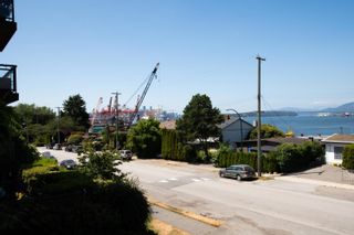 Photo 5: 217 2366 WALL Street in Vancouver: Hastings Condo for sale in "Landmark Mariner" (Vancouver East)  : MLS®# R2604836