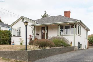 Photo 2: 260 Regina Ave in VICTORIA: SW Tillicum House for sale (Saanich West)  : MLS®# 824726