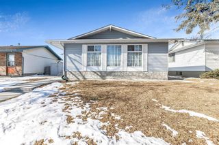 Photo 2: 307 Whiteview Road NE in Calgary: Whitehorn Detached for sale : MLS®# A1184956
