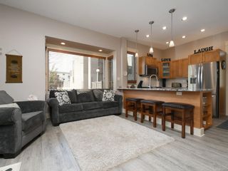 Photo 3: 2 436 Niagara St in Victoria: Vi James Bay Row/Townhouse for sale : MLS®# 856895