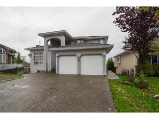 Photo 1: 3537 SUMMIT Drive in Abbotsford: Abbotsford West House for sale : MLS®# R2140843