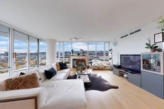 Photo 4: 1602 8 SMITHE Mews in Vancouver: Yaletown Condo for sale (Vancouver West)  : MLS®# R2518054