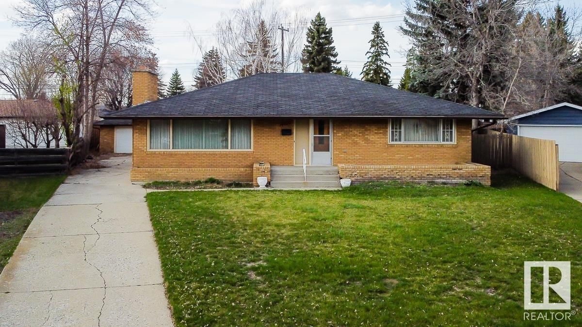 Main Photo: 14020 90A Avenue in Edmonton: Zone 10 House for sale : MLS®# E4292884