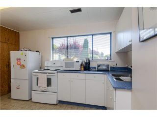 Photo 11: 5241 BELAIR Crescent in Tsawwassen: Cliff Drive House for sale : MLS®# V1140250