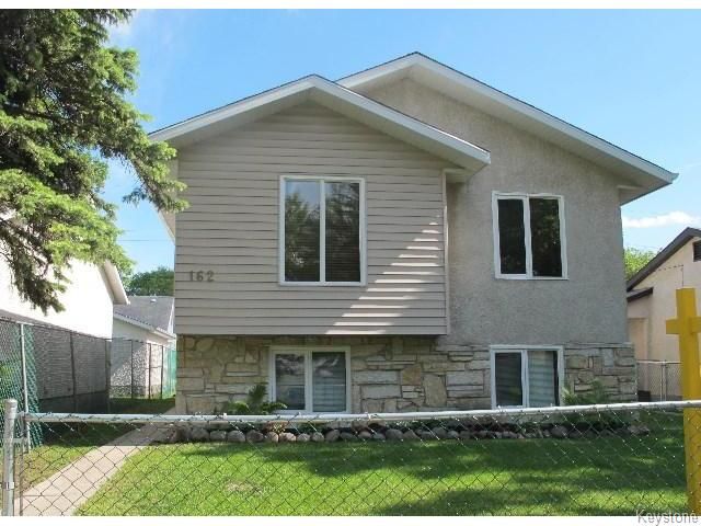 Main Photo:  in WINNIPEG: St Vital Residential for sale (South East Winnipeg)  : MLS®# 1517102