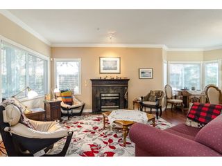 Photo 3: 11 20750 TELEGRAPH Trail in Langley: Walnut Grove Townhouse for sale in "Heritage Glen" : MLS®# R2416674