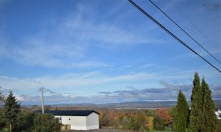 Photo 4: 1780 Meadowvale Road in Harmony: 404-Kings County Residential for sale (Annapolis Valley)  : MLS®# 202125343