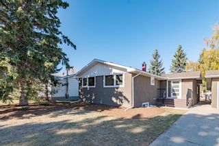 Photo 3: 5212 Grove Hill Road SW in Calgary: Glendale Detached for sale : MLS®# A1152606
