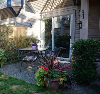 Photo 6: 24 1195 Falcon Drive in coquitlam: Eagleridge Townhouse for sale (Coquitlam)  : MLS®# R2110135
